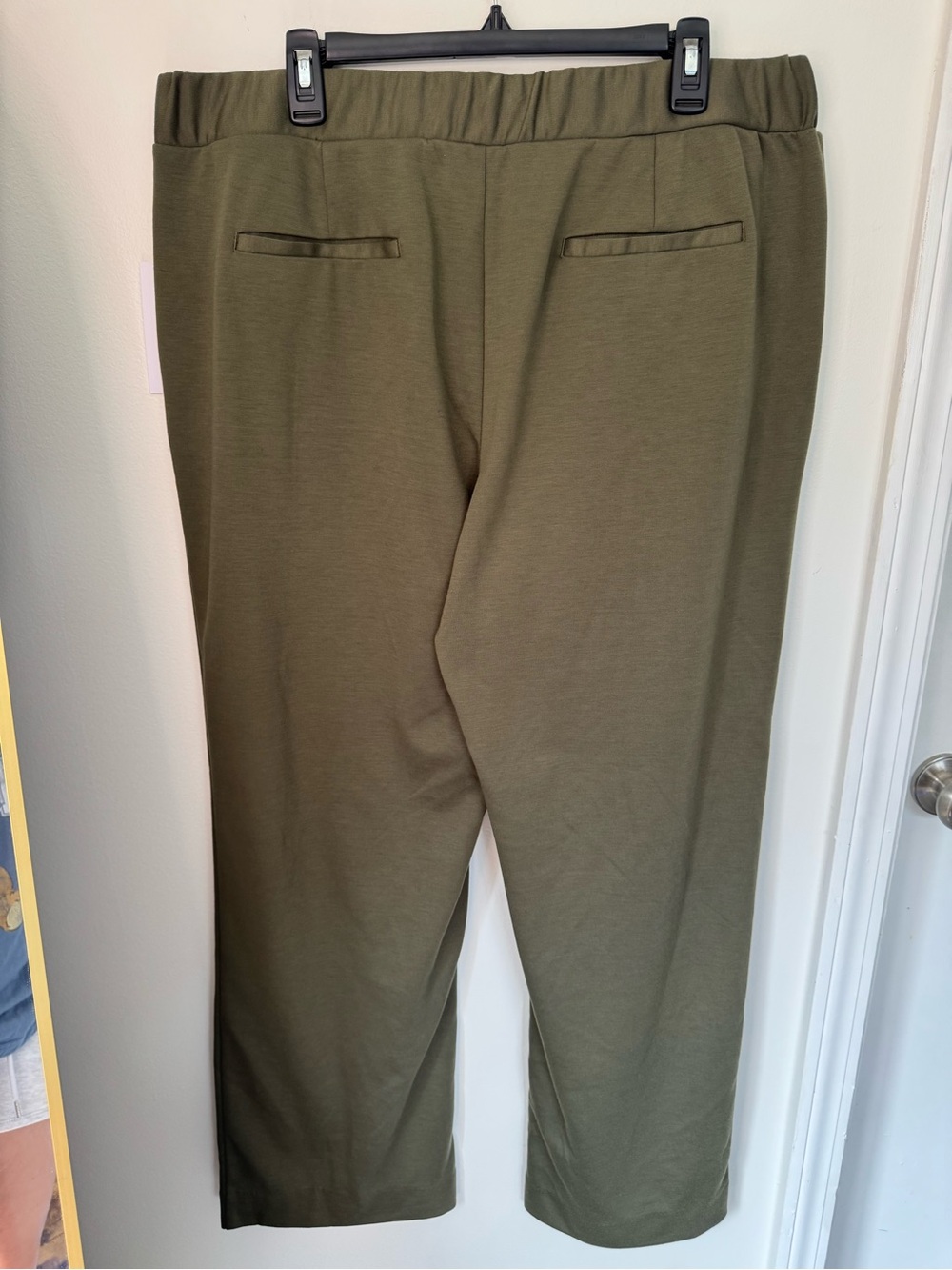 New With Tags Liz Claiborne Womens Pull-On Slacks Pants Olive Green Size 16 - Picture 5 of 7